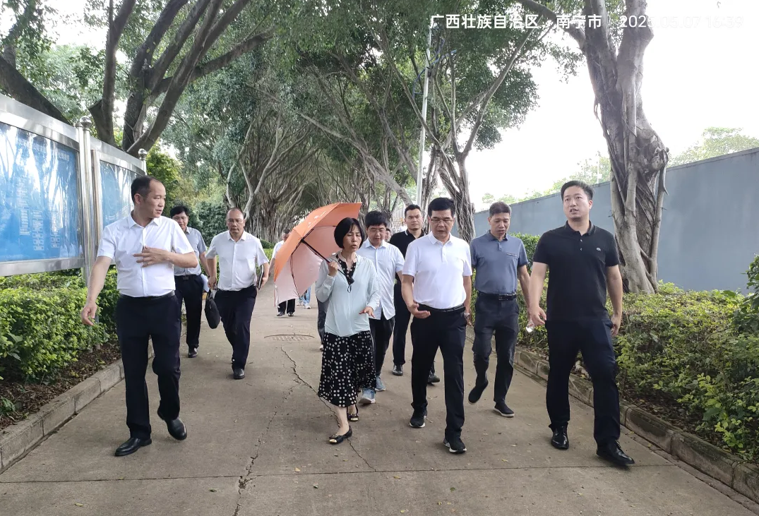 五象新区（自贸试验区南宁片区）管委会向导率队赴乐动体育明阳再生水厂开展生态情形；ぷㄏ畹餮